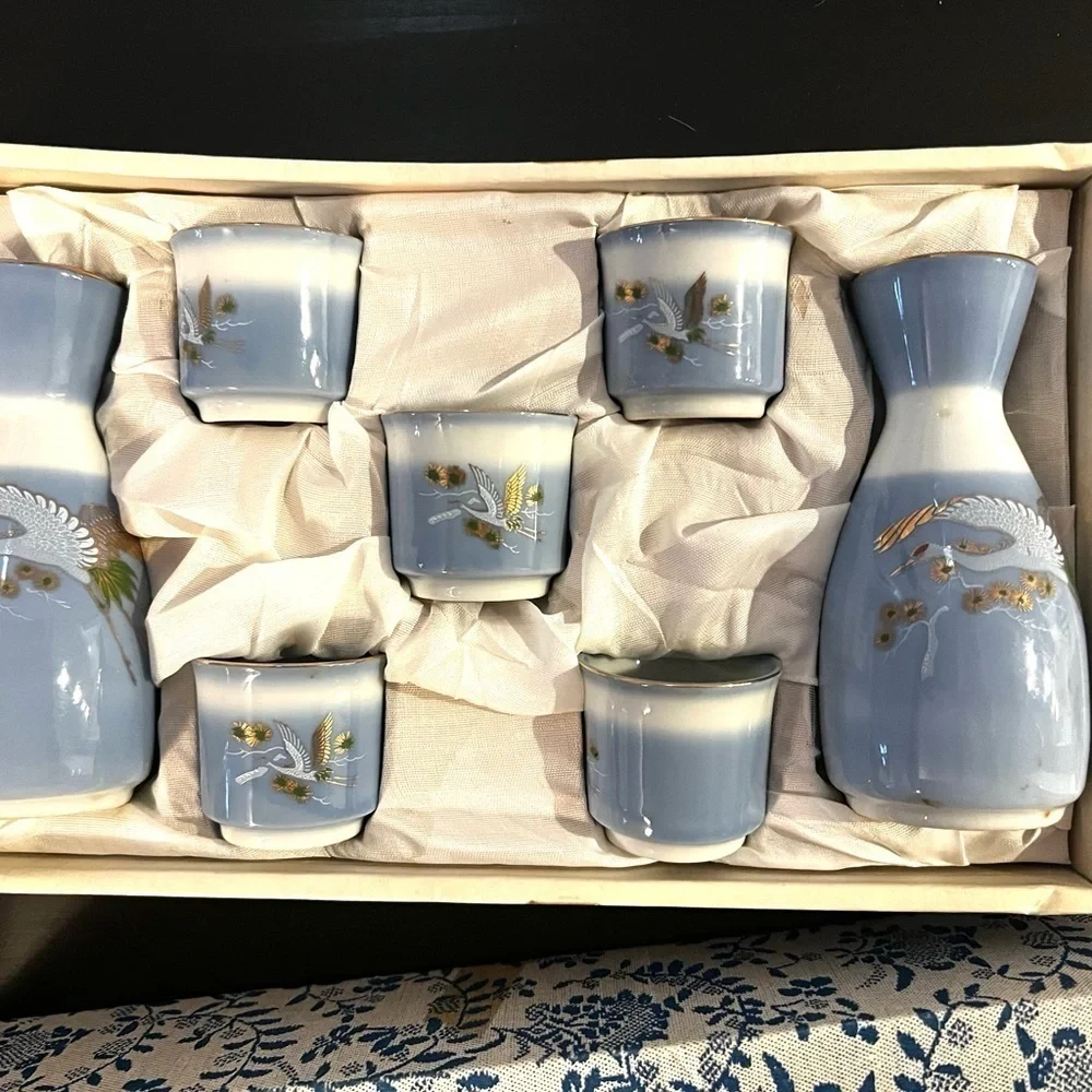 Vintage Arita Porcelain Crane Blue White Sake Set Gold Metallic Detail Japan